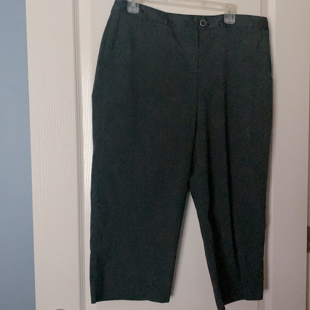💥IZOD Perform Pants- size 12💥